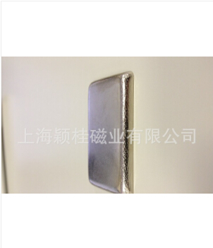 【單面磁鐵】的磁力折射效果表現(xiàn)在哪幾個方面？